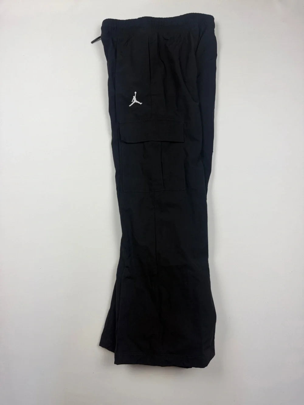 Jordan Black Cargo-Style Track Pants with White Jumpman Girls Medium NWT - Picture 4 of 5